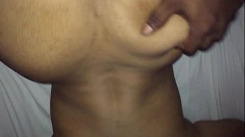 Она завалила начальника на пол