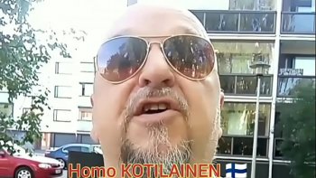 Гей порно в туалете в контакте