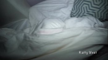 Пьяные спящие бабы порно фото брутальный мачо поимел молодую телочку с розовым бантиком в неопрятной