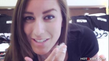 Стонет от приятного начала мастурбации