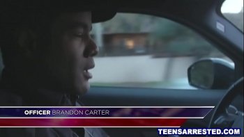 Кода парни кончают им в ротики