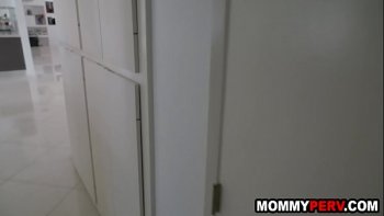 Порно сын ебал маму