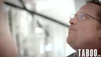 Глазастая и эмоциональная